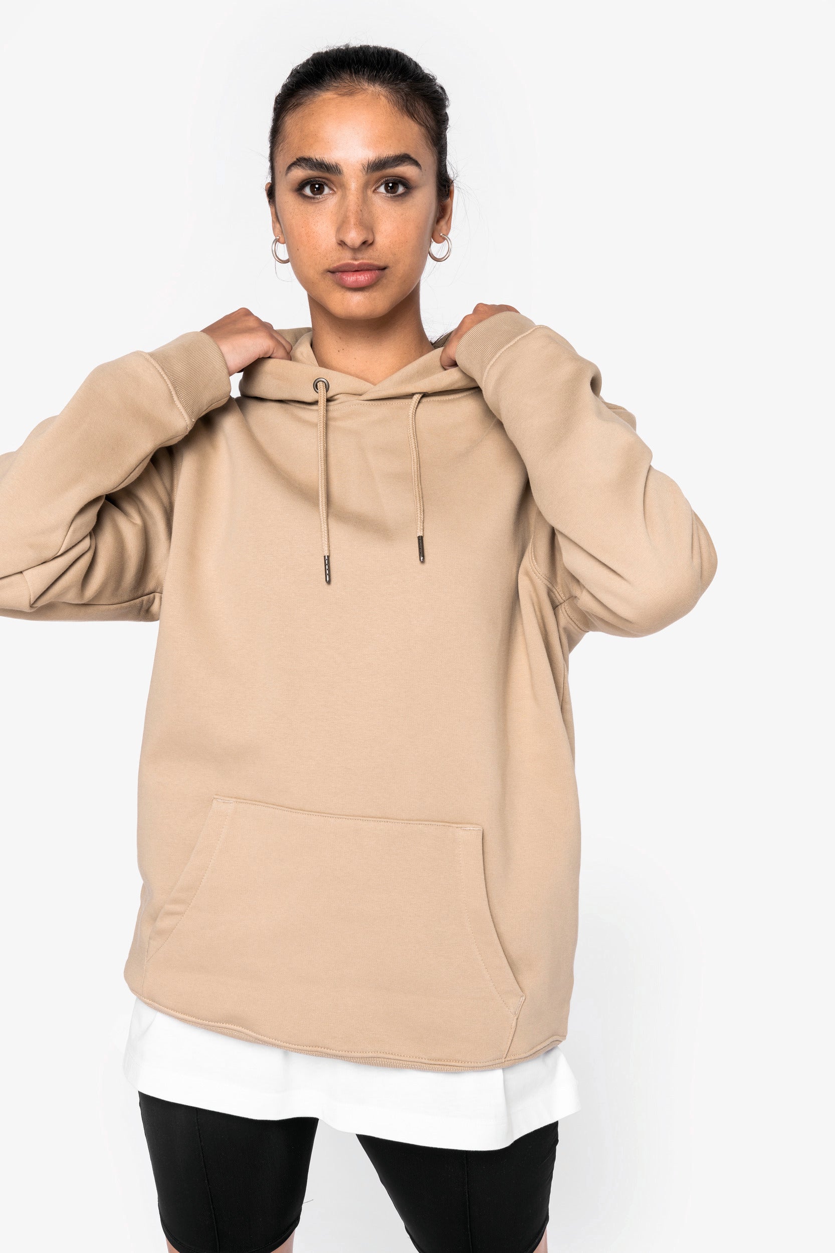 Unisex hoodie van premium kwaliteit met capuchon en buidelzak.